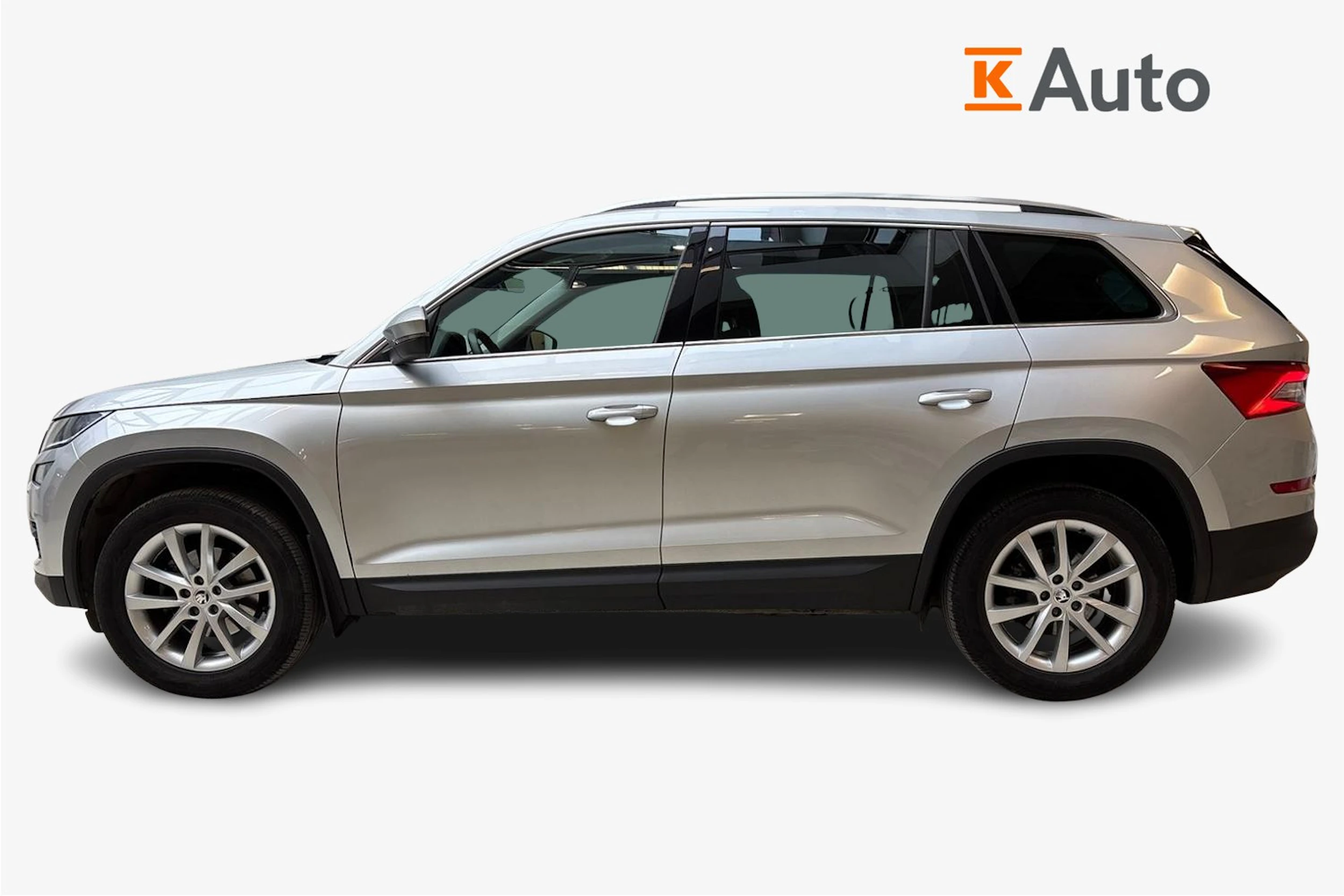 harmaa Skoda Kodiaq 2019 kuva 7.