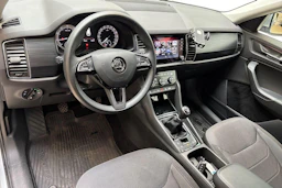 harmaa Skoda Kodiaq 2019 kuva 8.