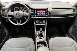 harmaa Skoda Kodiaq 2019 kuva 9.