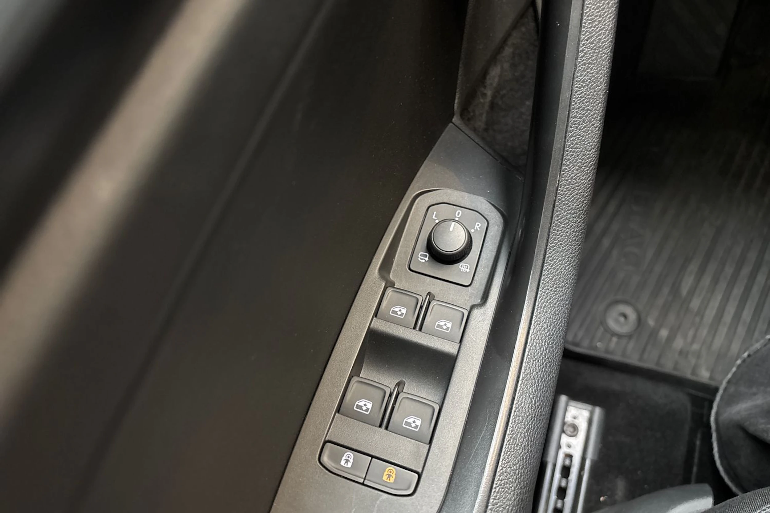 harmaa Skoda Kodiaq 2019 kuva 22.