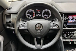 harmaa Skoda Kodiaq 2019 kuva 24.