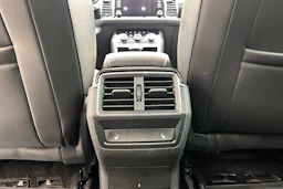 valkoinen Skoda Kodiaq 2019 kuva 16.