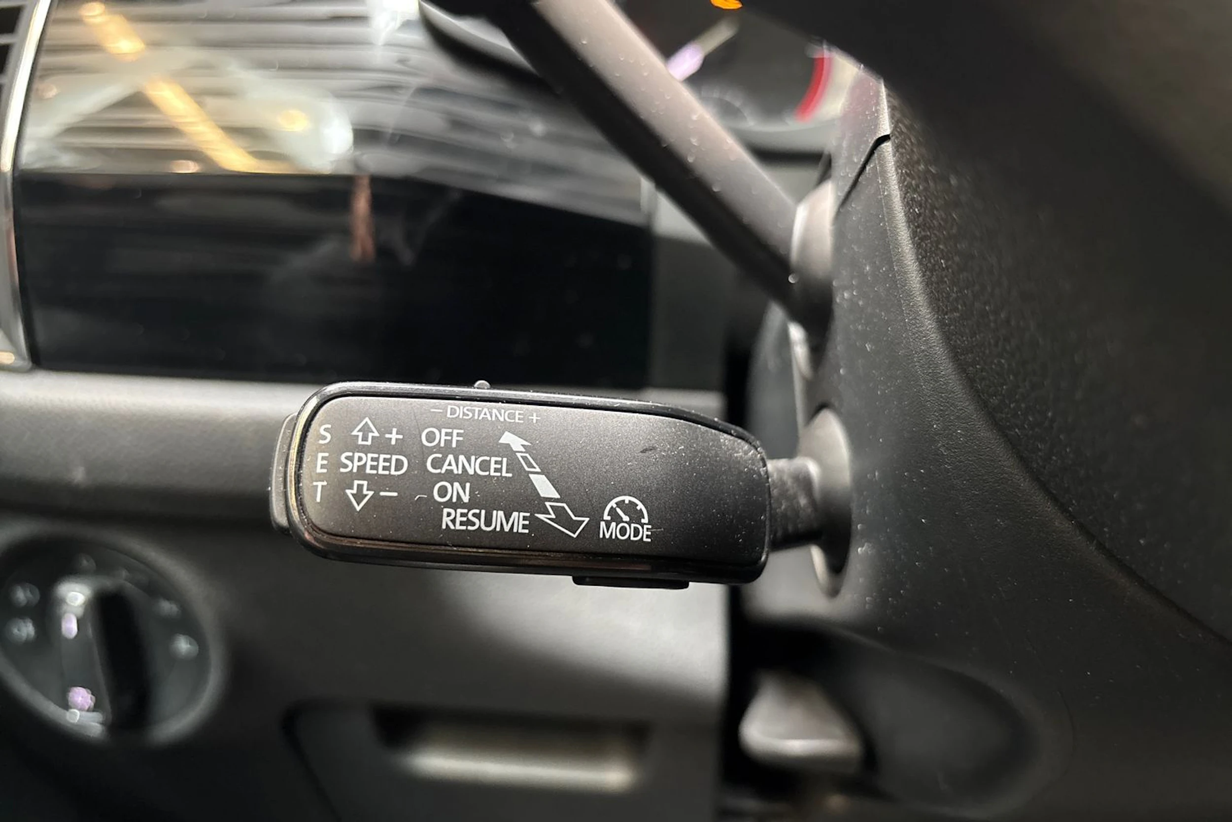 valkoinen Skoda Kodiaq 2019 kuva 22.