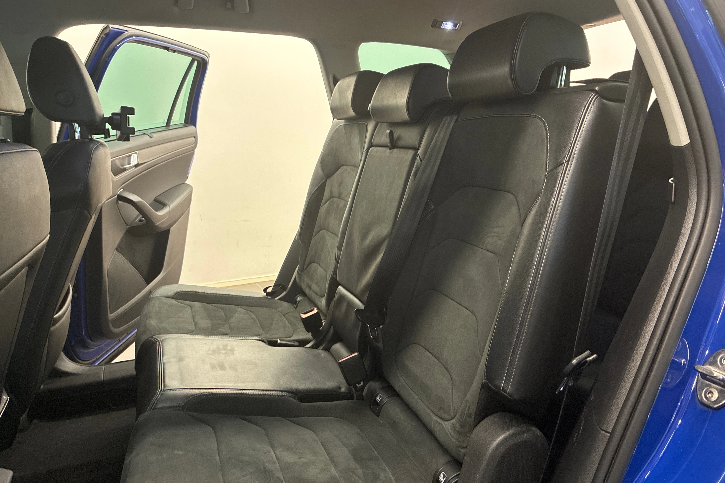 Sininen Skoda KODIAQ 2019 kuva 12.