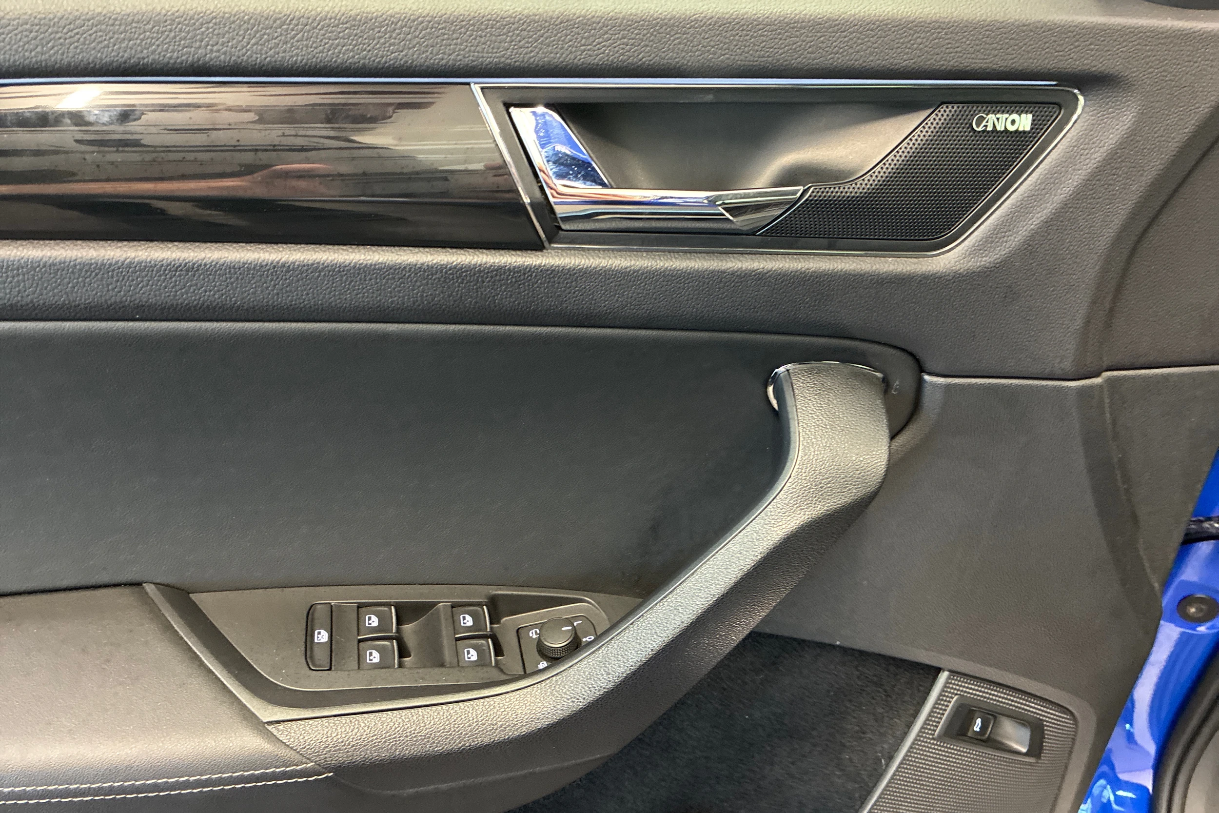Sininen Skoda KODIAQ 2019 kuva 20.