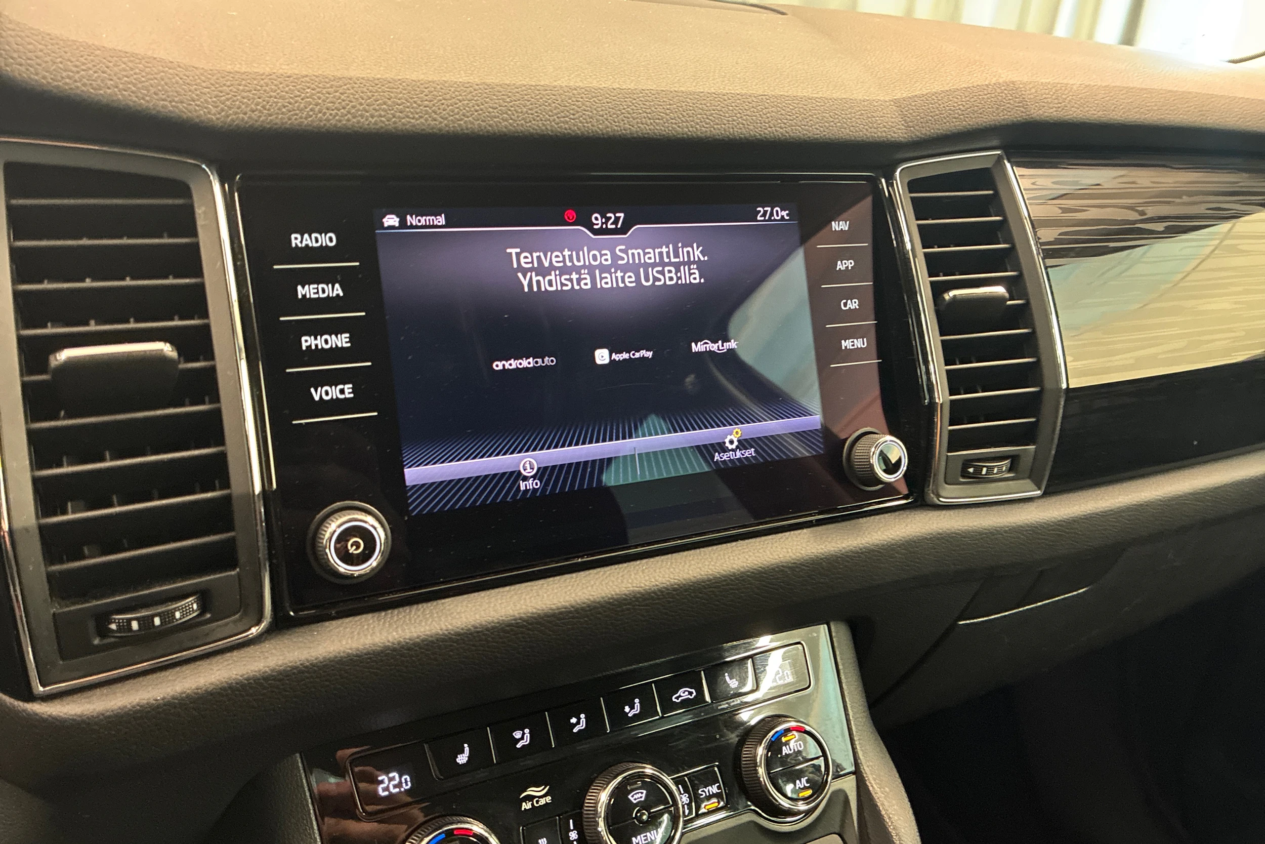 Sininen Skoda KODIAQ 2019 kuva 22.