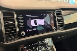 Sininen Skoda KODIAQ 2019 kuva 23.