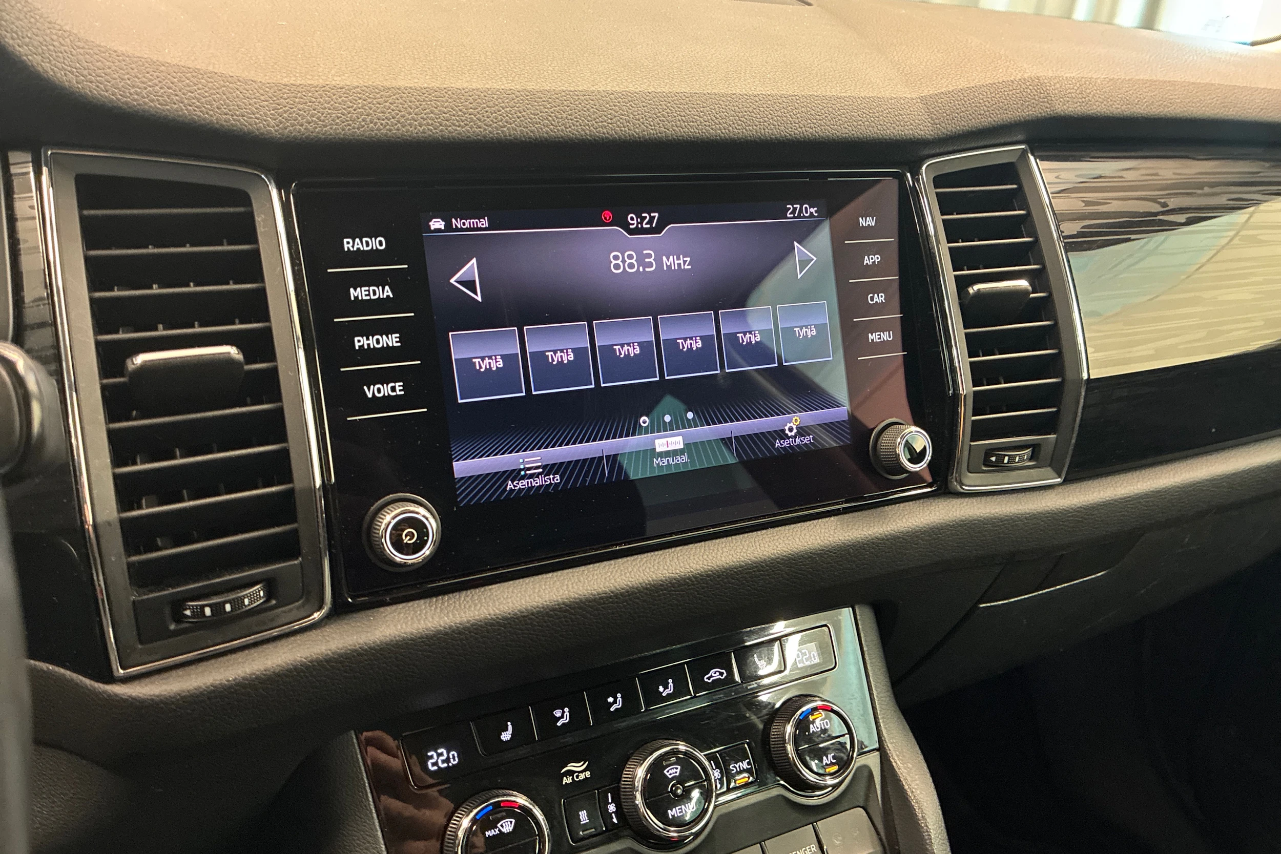Sininen Skoda KODIAQ 2019 kuva 24.