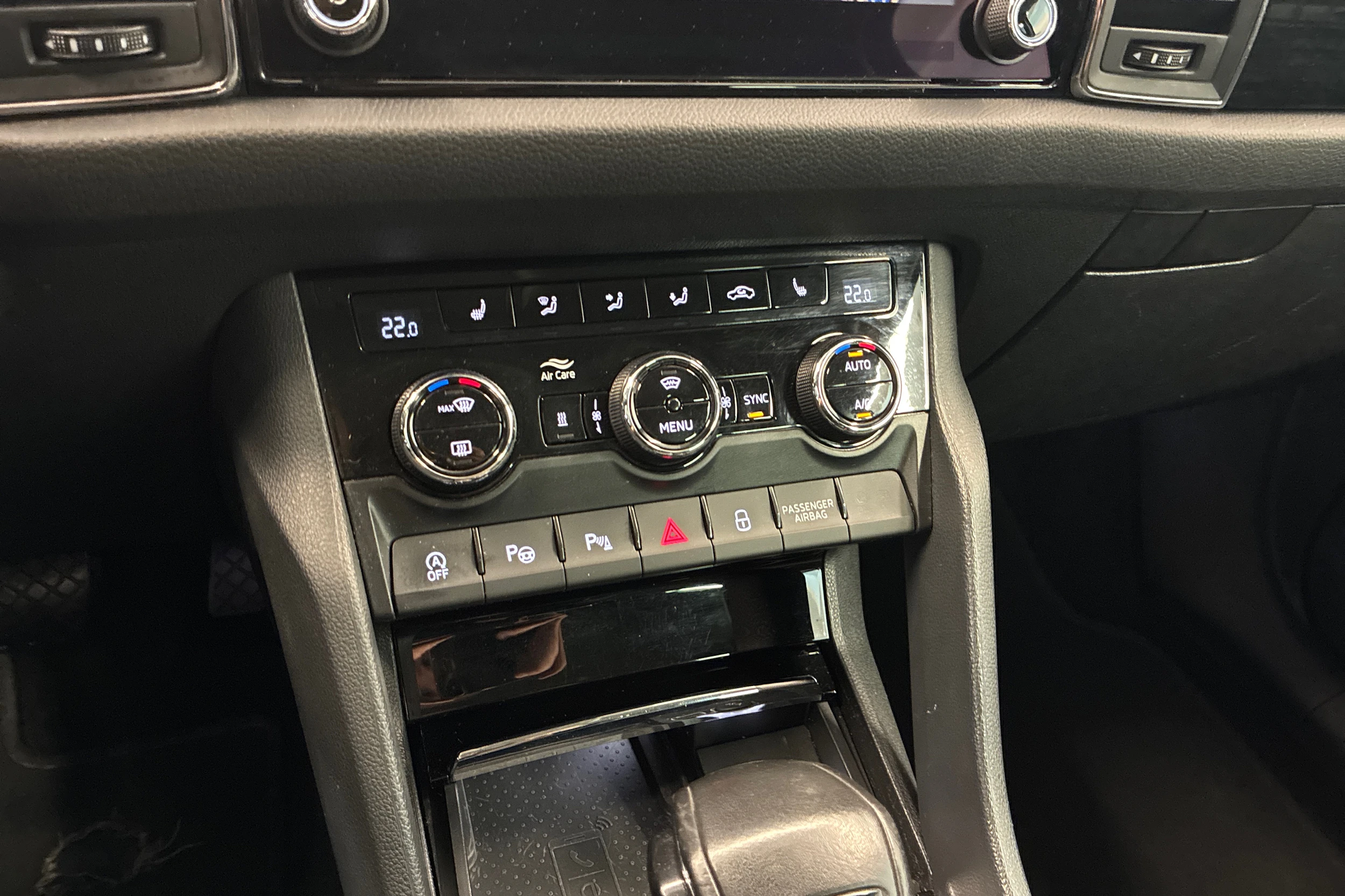 Sininen Skoda KODIAQ 2019 kuva 29.