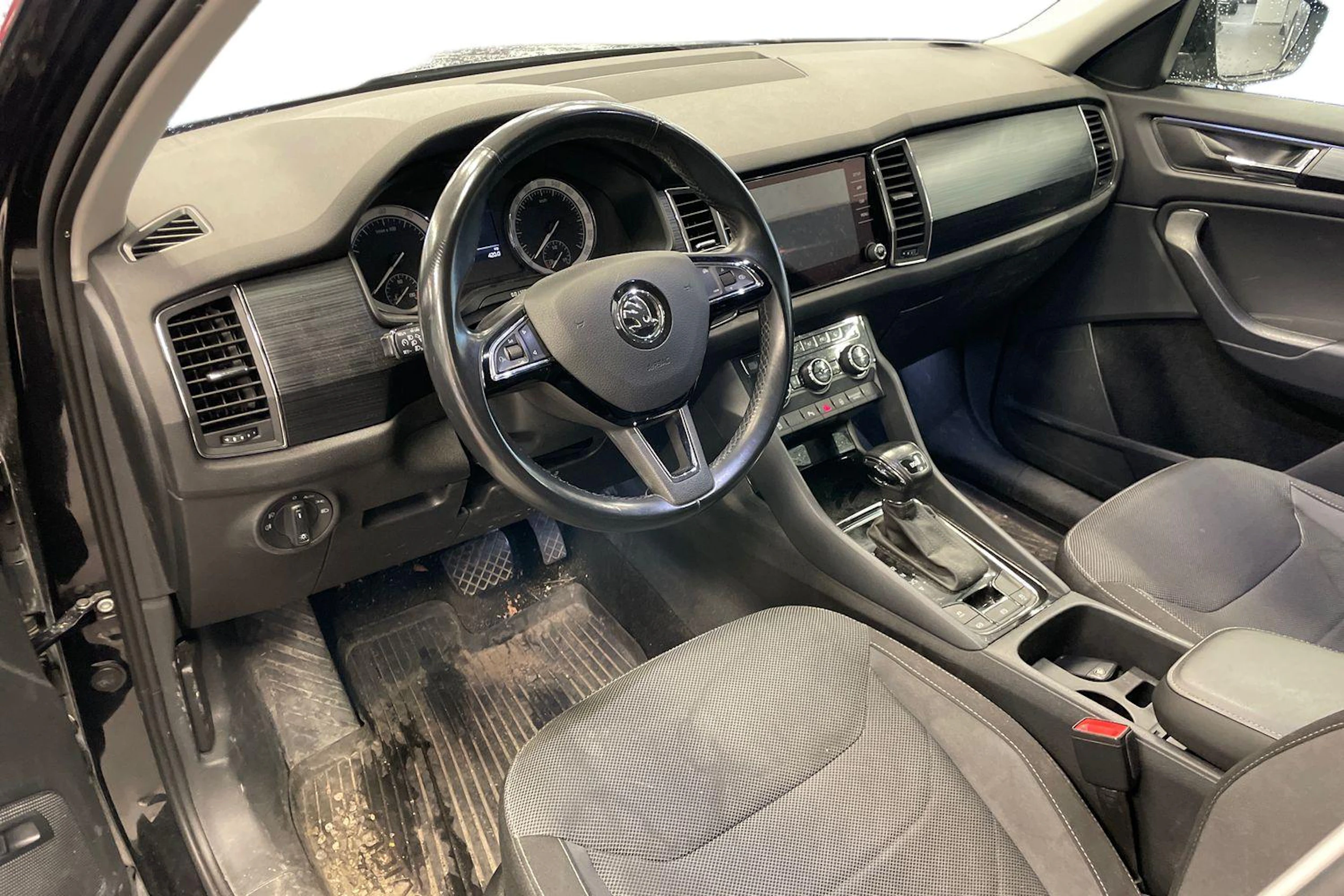musta Skoda Kodiaq 2019 kuva 3.