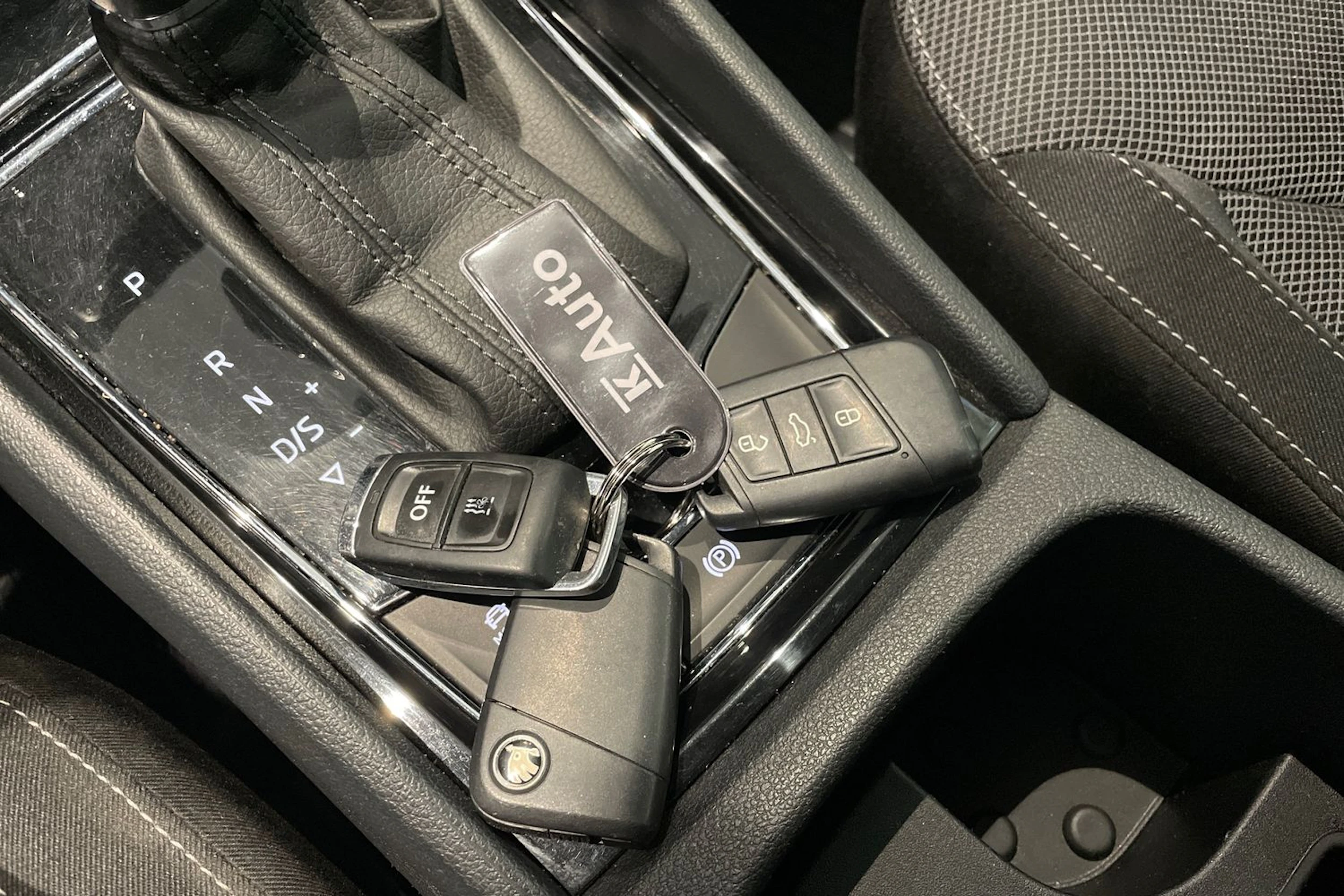 musta Skoda Kodiaq 2019 kuva 15.