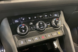 Punainen Skoda KODIAQ 2020 kuva 19.