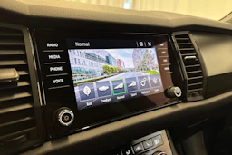 met. punainen Skoda Kodiaq 2020 kuva 32.