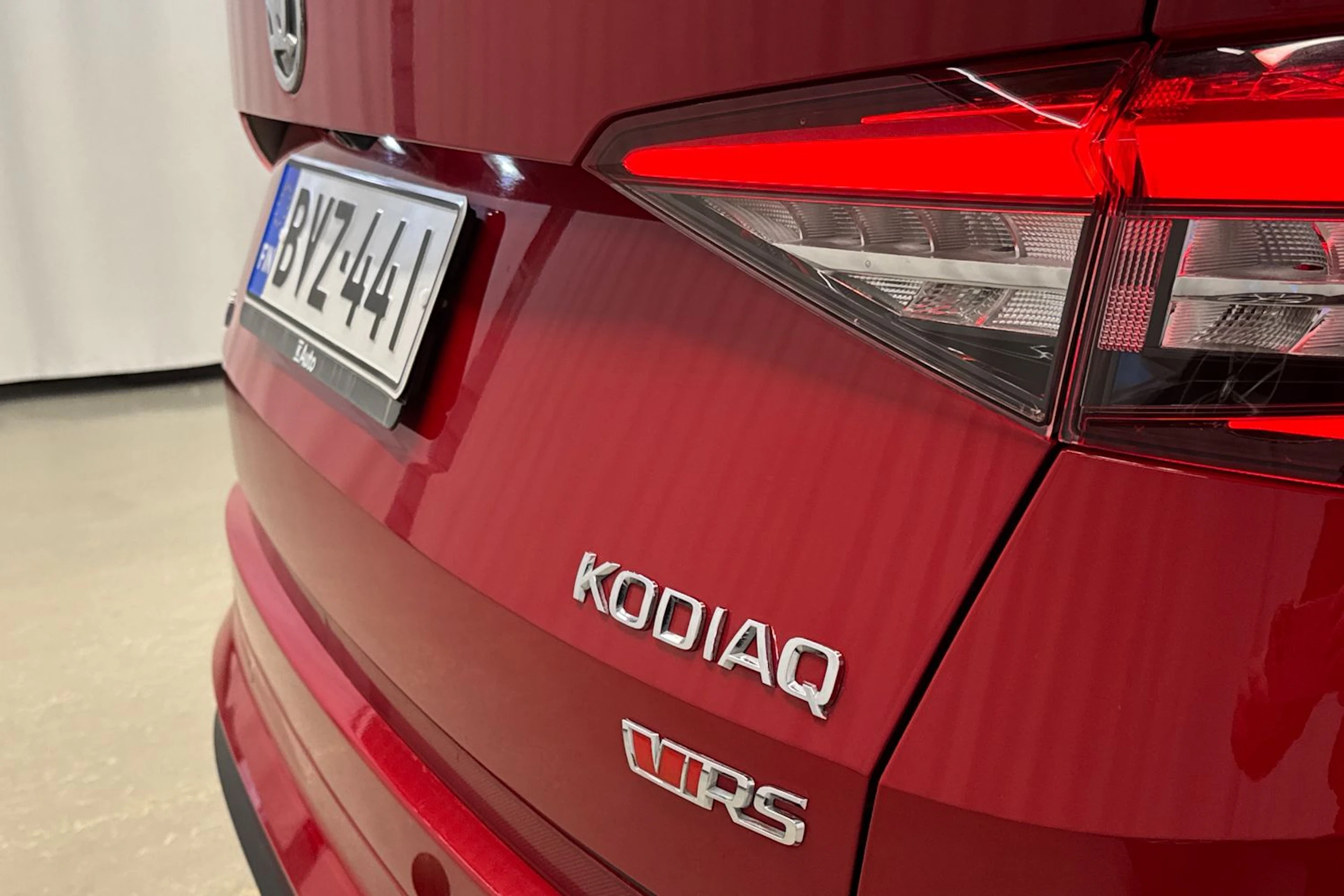met. punainen Skoda Kodiaq 2020 kuva 33.