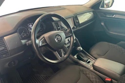 harmaa Skoda Kodiaq 2020 kuva 8.