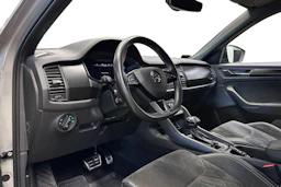 harmaa Skoda Kodiaq 2020 kuva 6.