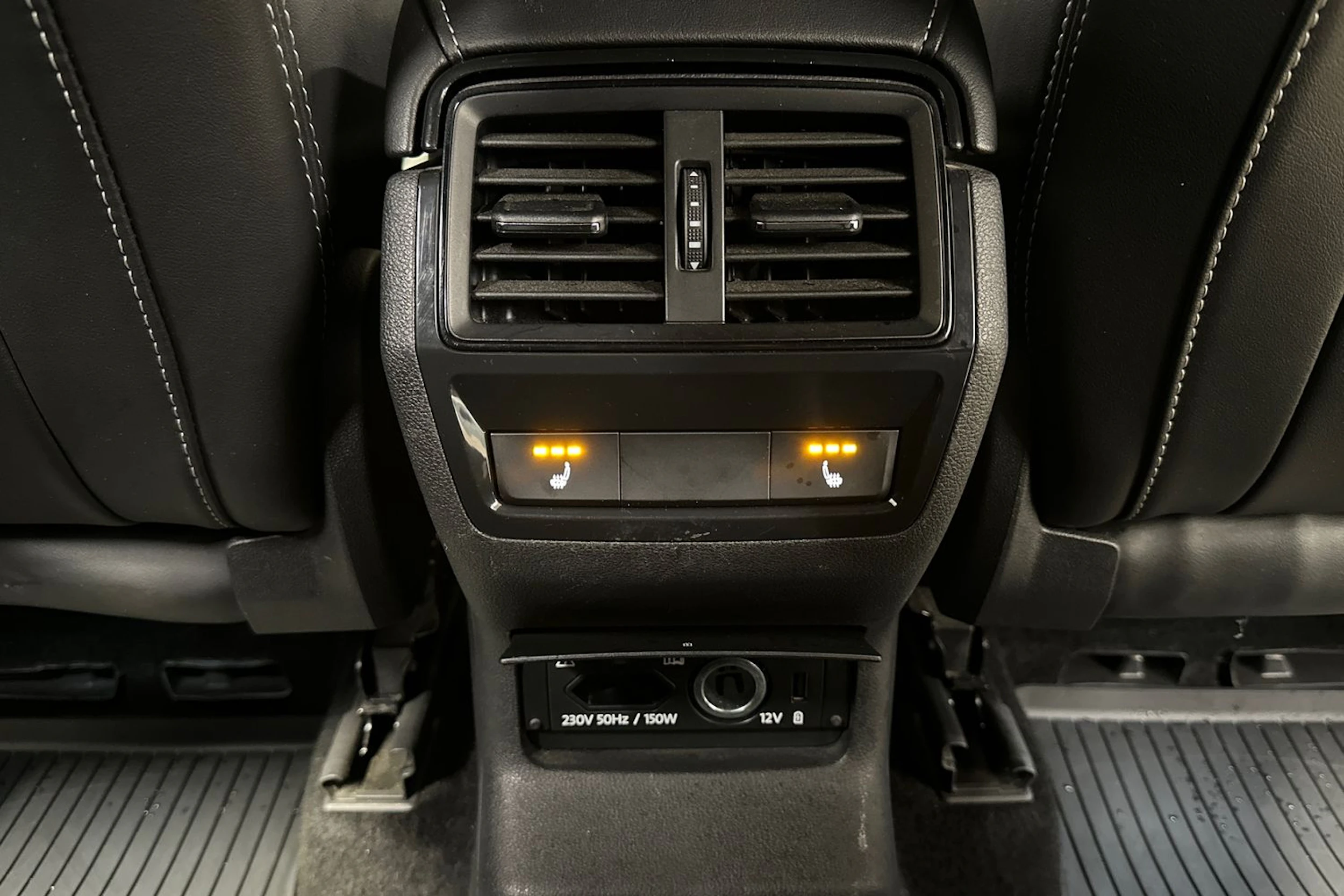 harmaa Skoda Kodiaq 2020 kuva 14.