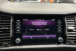 harmaa Skoda Kodiaq 2020 kuva 20.