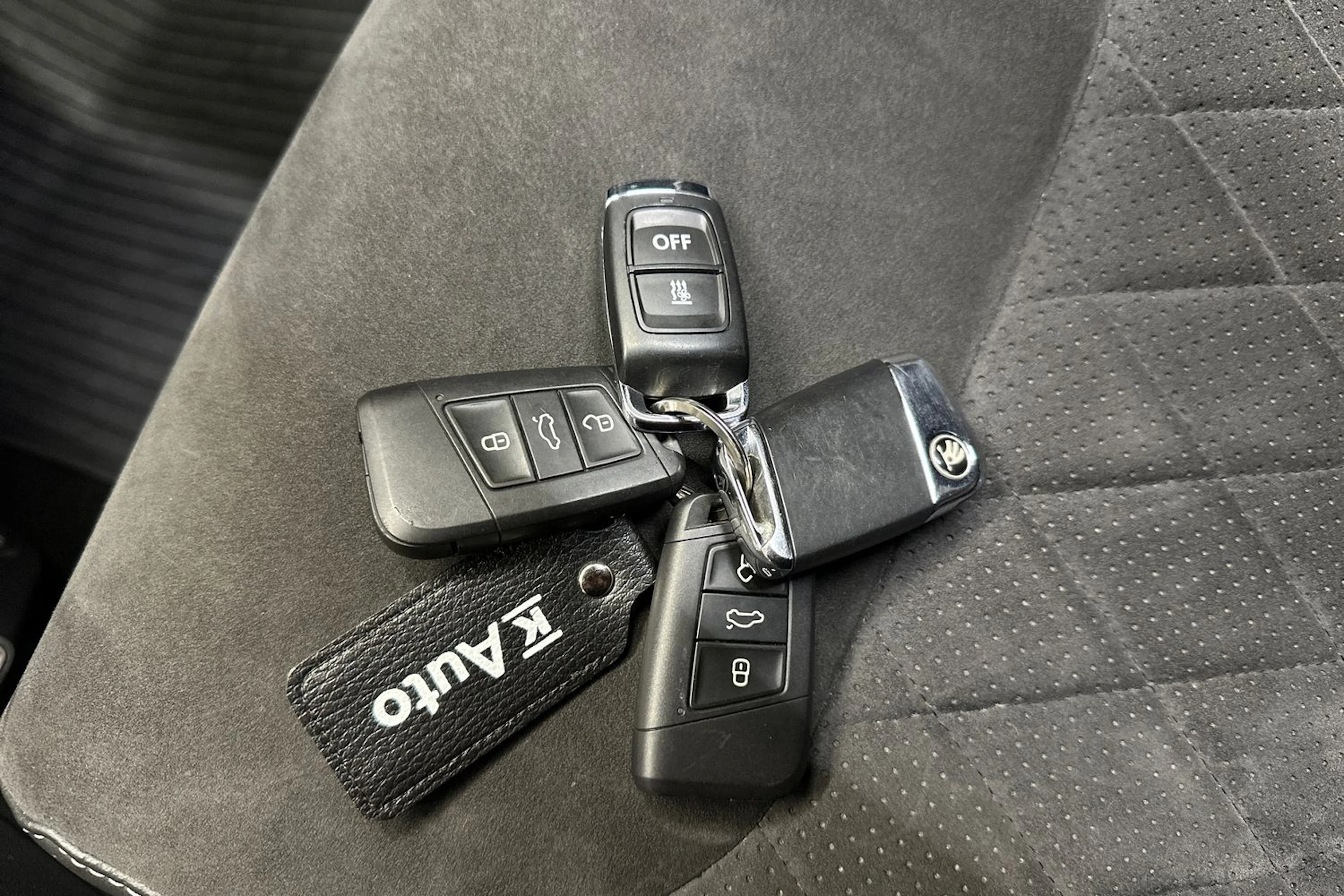harmaa Skoda Kodiaq 2020 kuva 25.