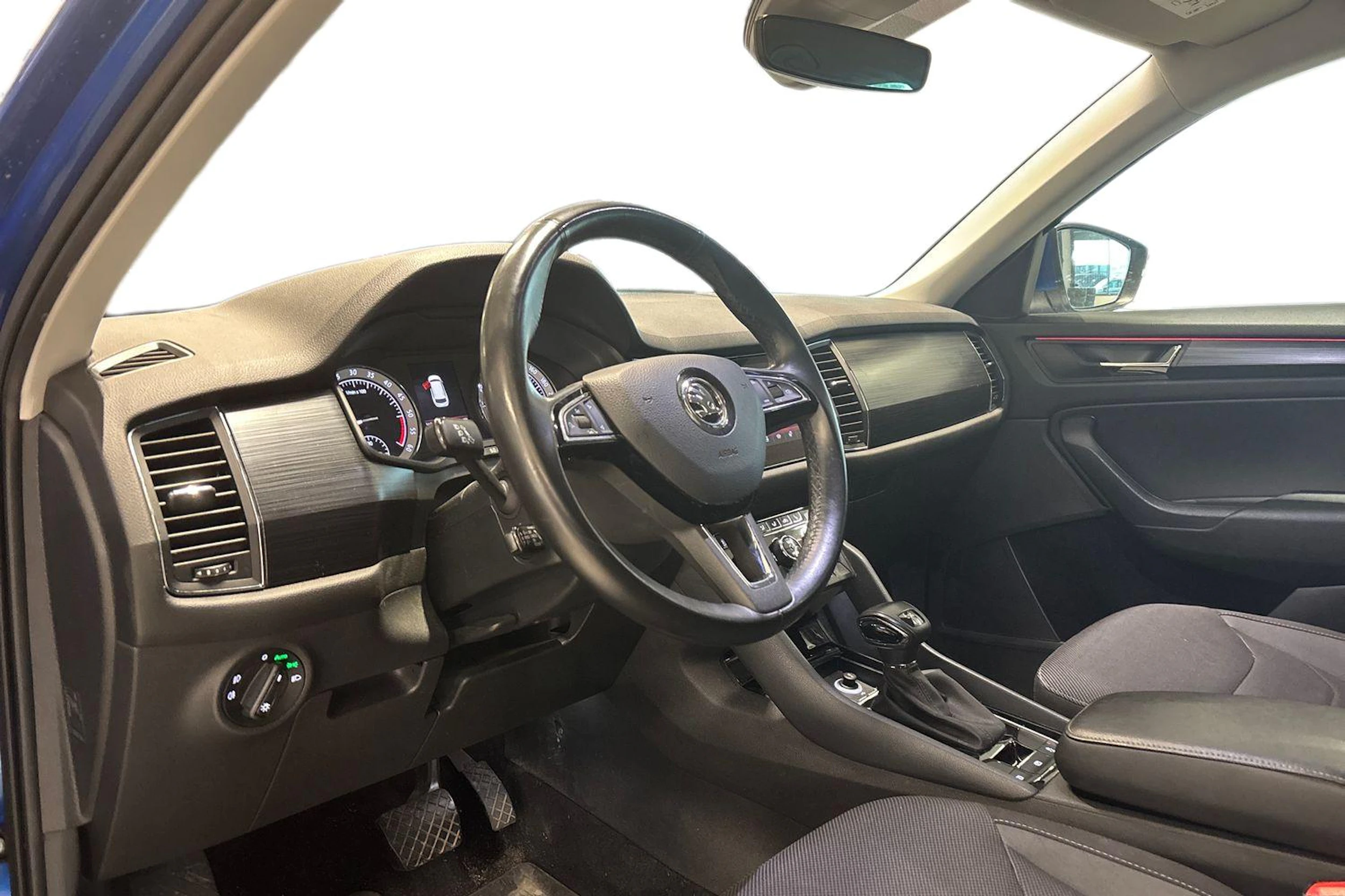 sininen Skoda Kodiaq 2020 kuva 3.