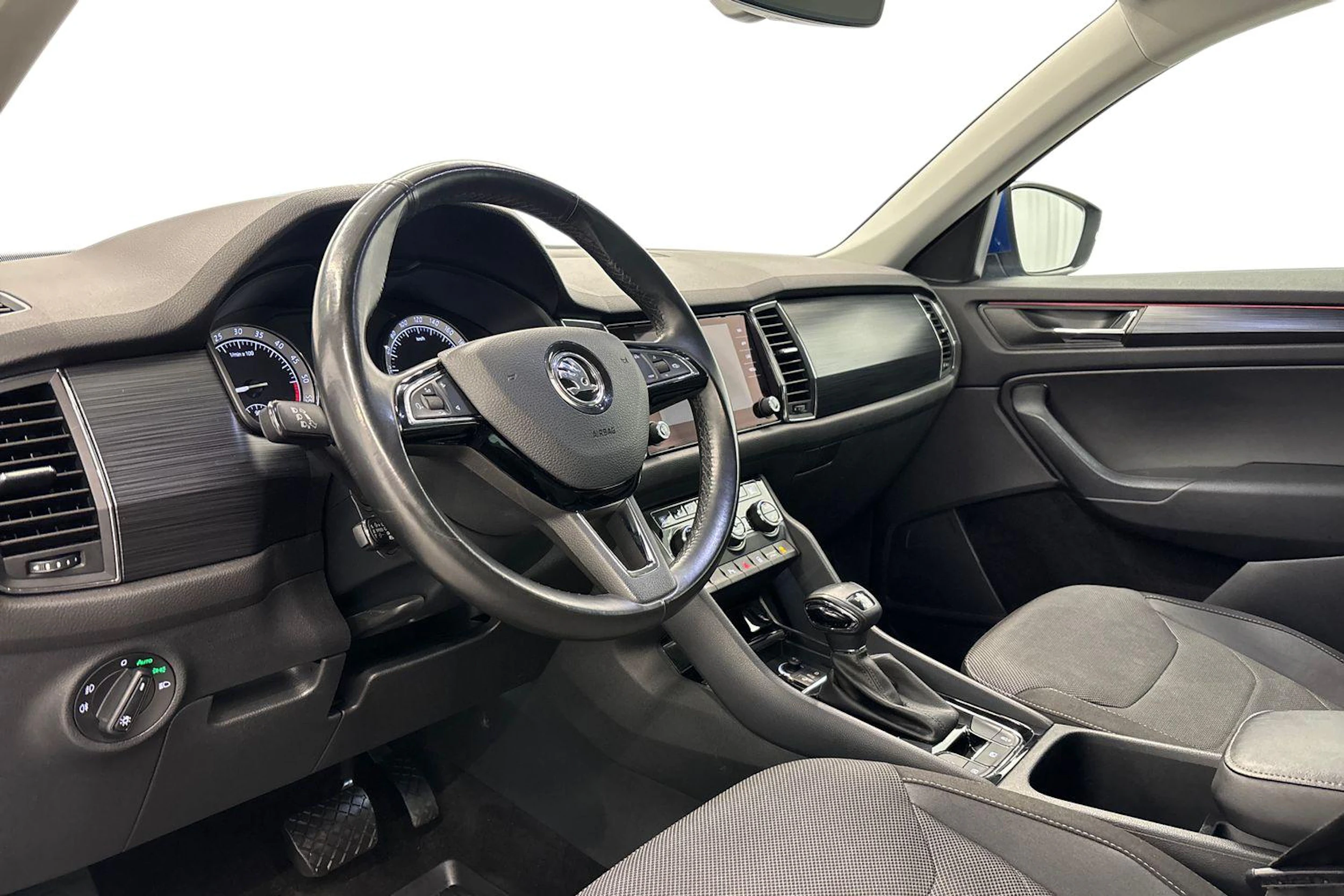 sininen Skoda Kodiaq 2020 kuva 6.