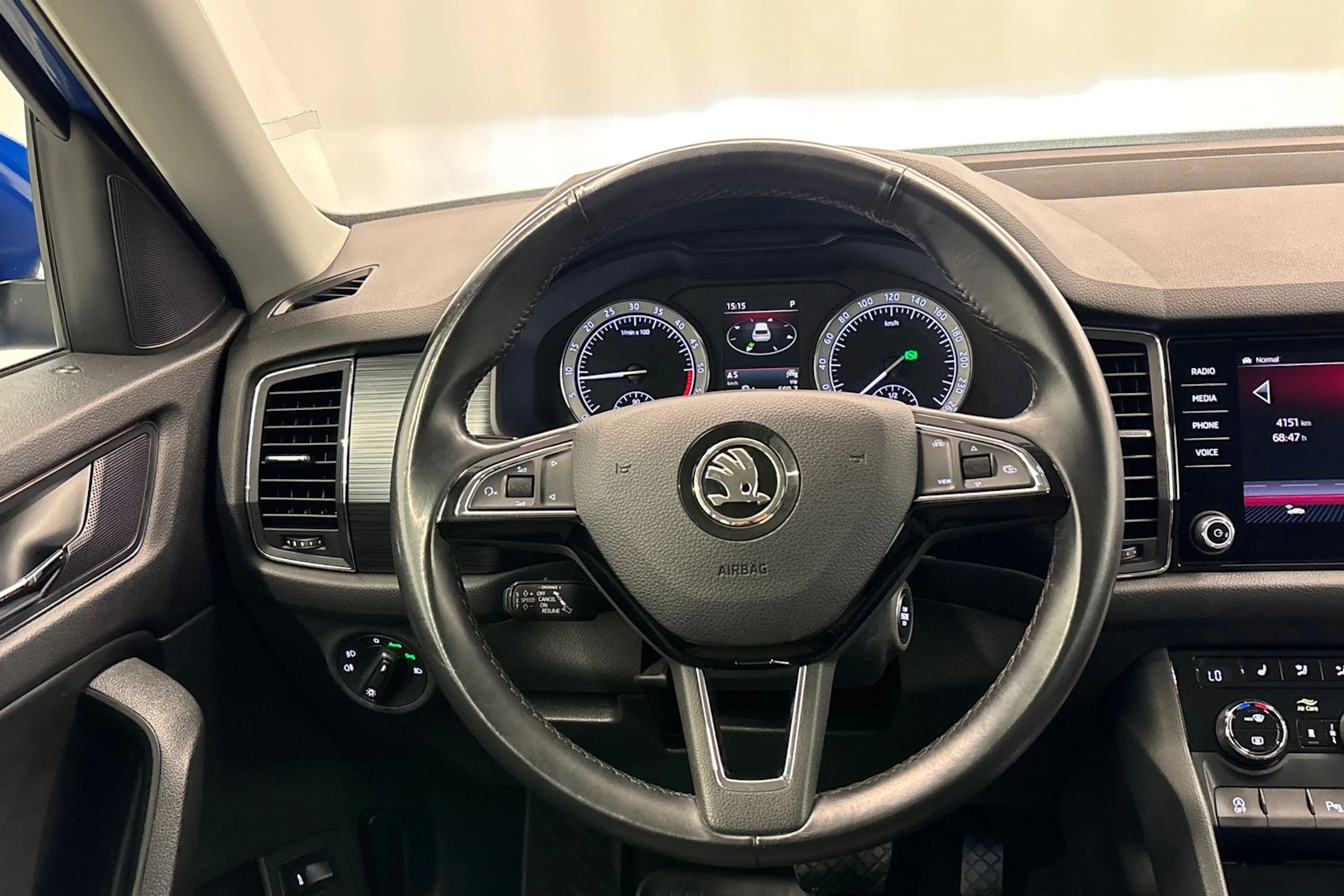 sininen Skoda Kodiaq 2020 kuva 13.