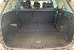 valkoinen Skoda Kodiaq 2020 kuva 14.