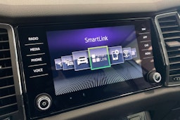 valkoinen Skoda Kodiaq 2020 kuva 17.