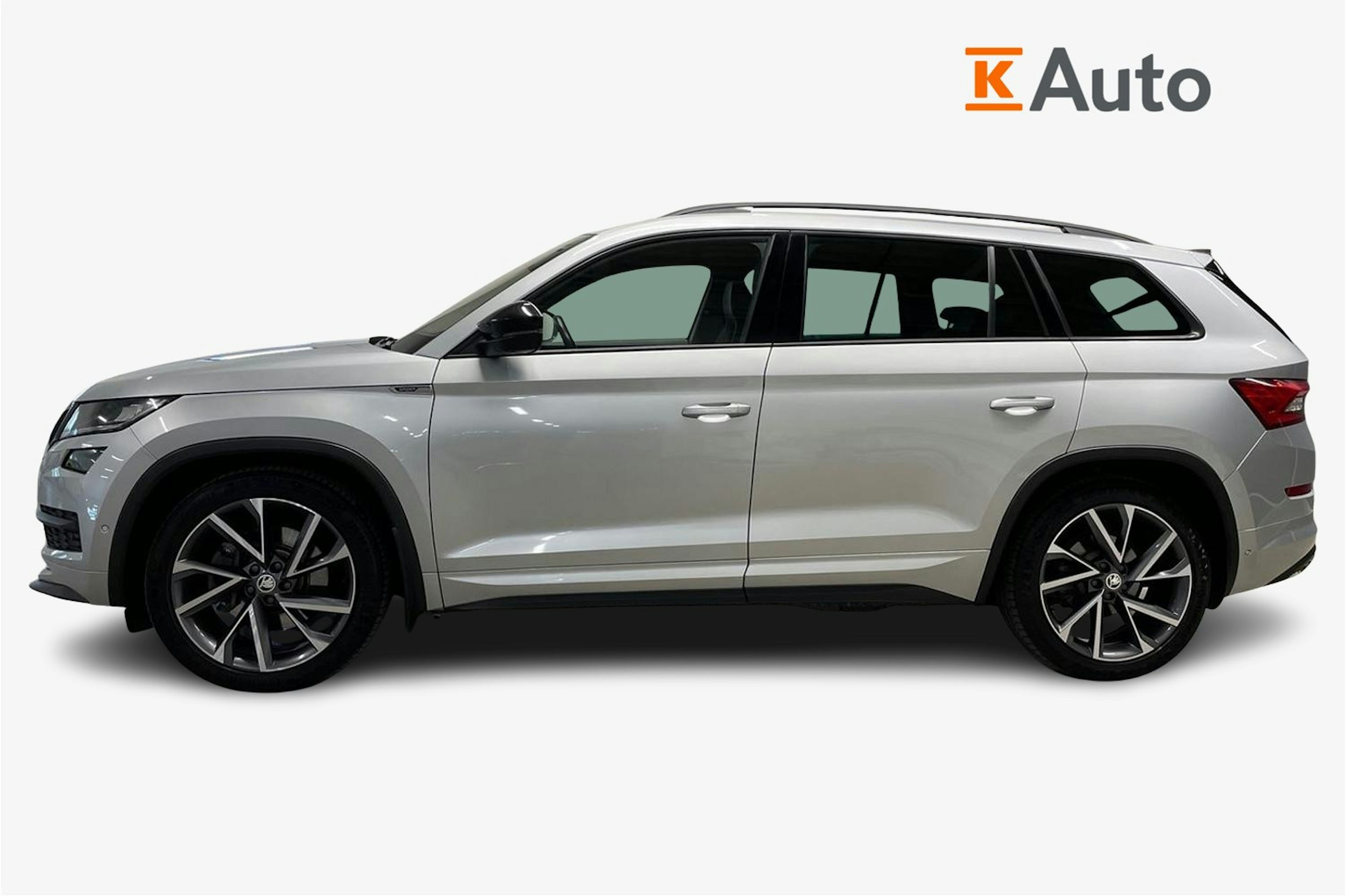 harmaa Skoda Kodiaq 2020 kuva 5.