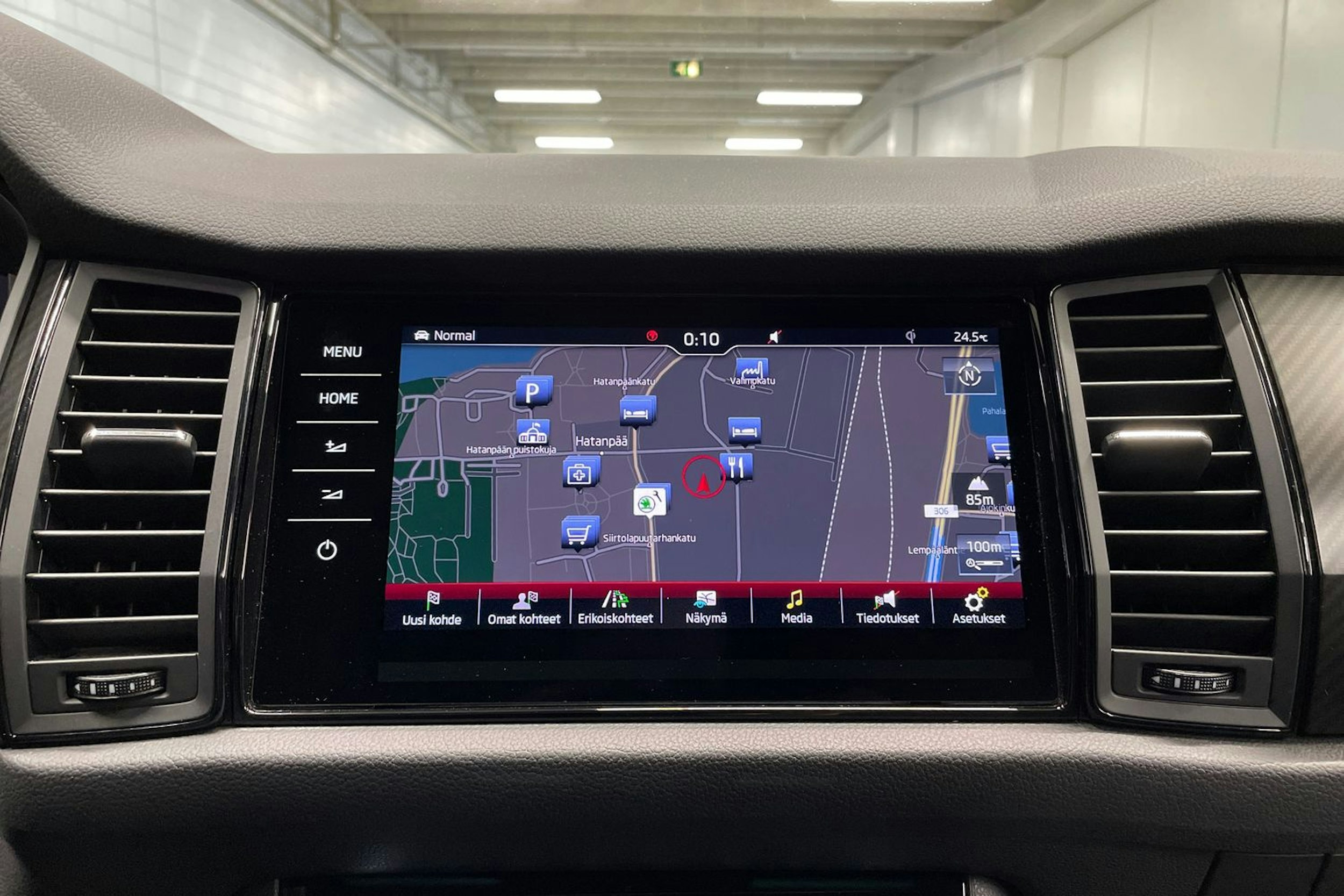 harmaa Skoda Kodiaq 2020 kuva 15.
