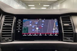 harmaa Skoda Kodiaq 2020 kuva 15.