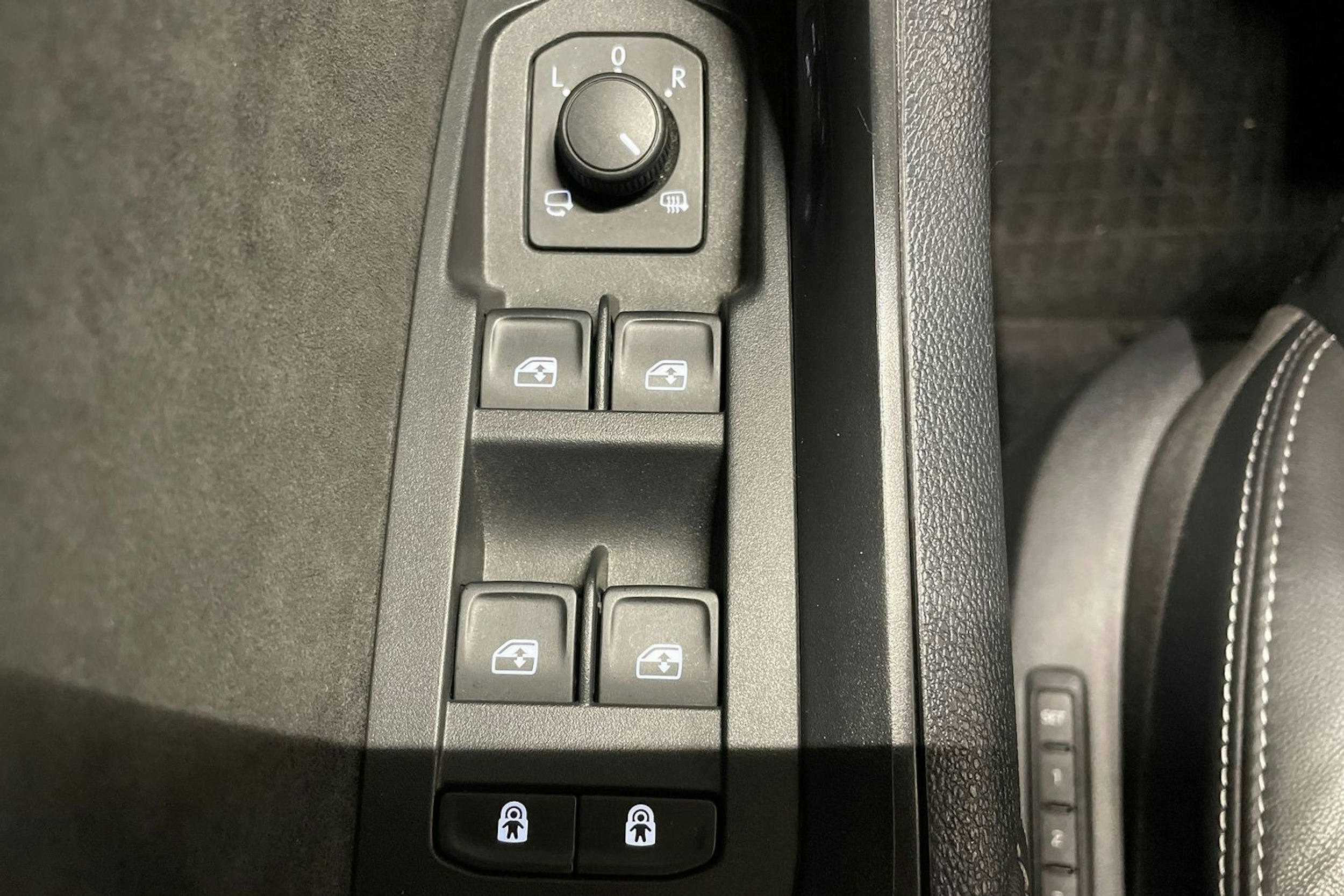 harmaa Skoda Kodiaq 2020 kuva 22.