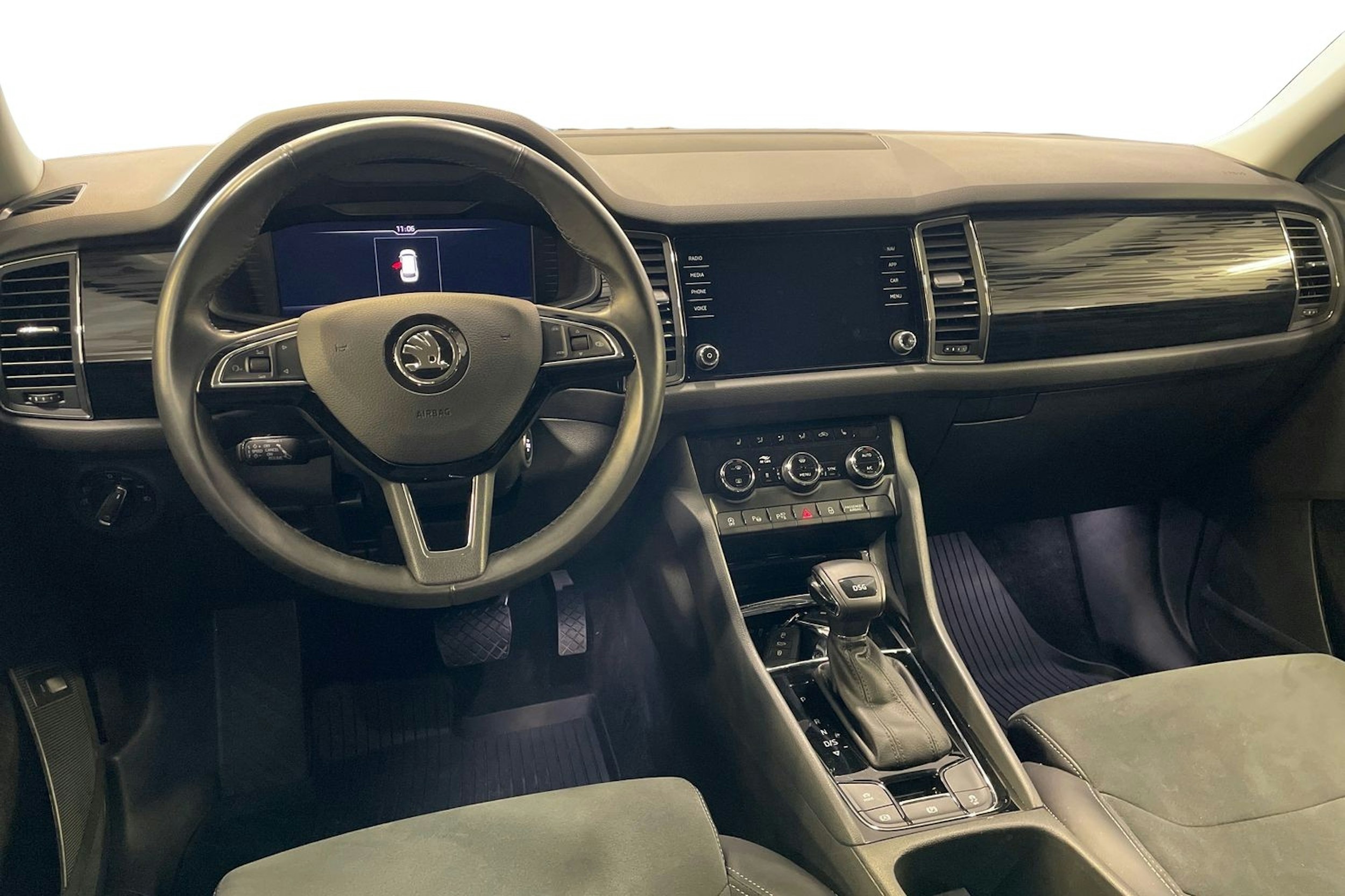 sininen Skoda Kodiaq 2020 kuva 9.