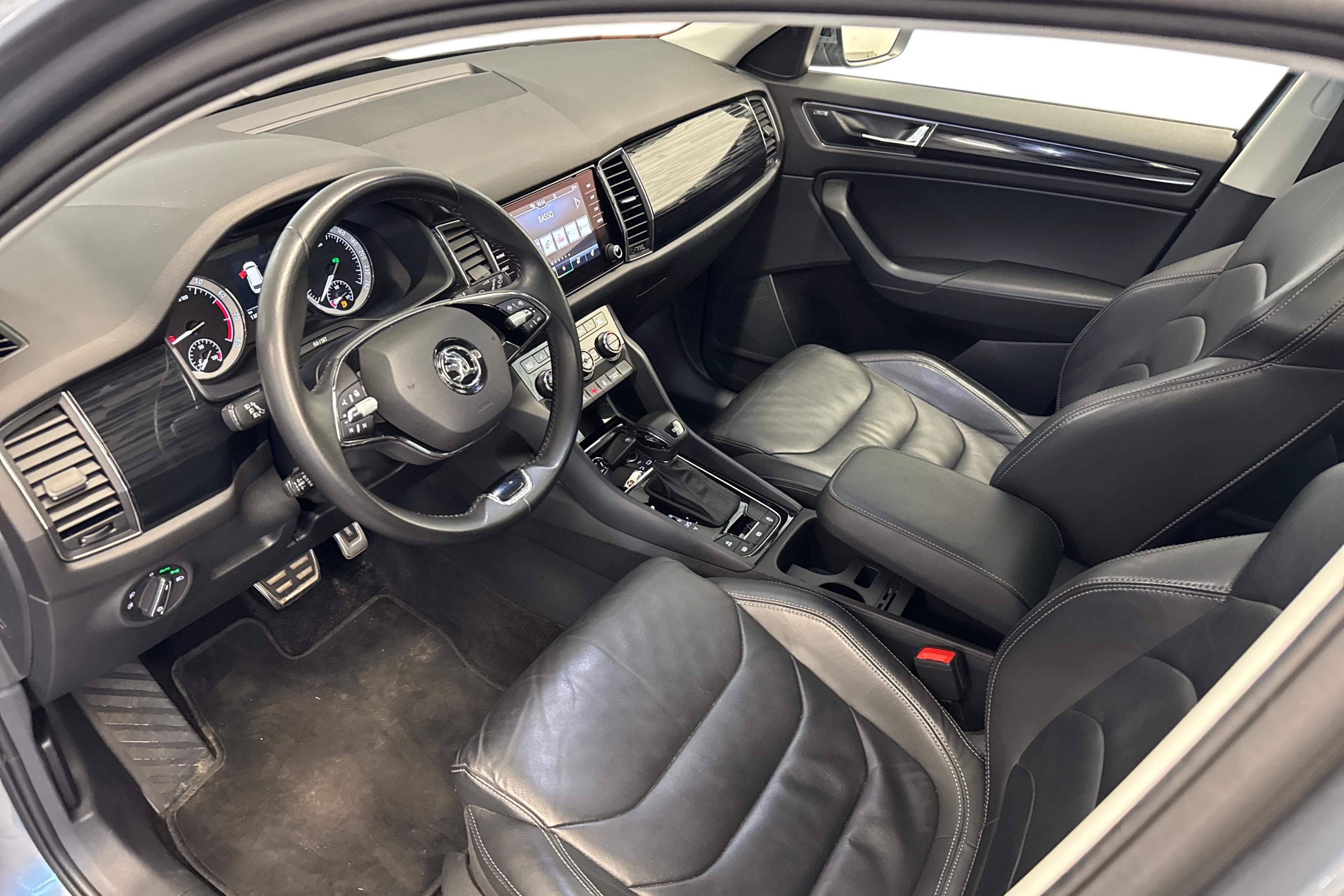 Skoda Kodiaq 2021, photo 6/22