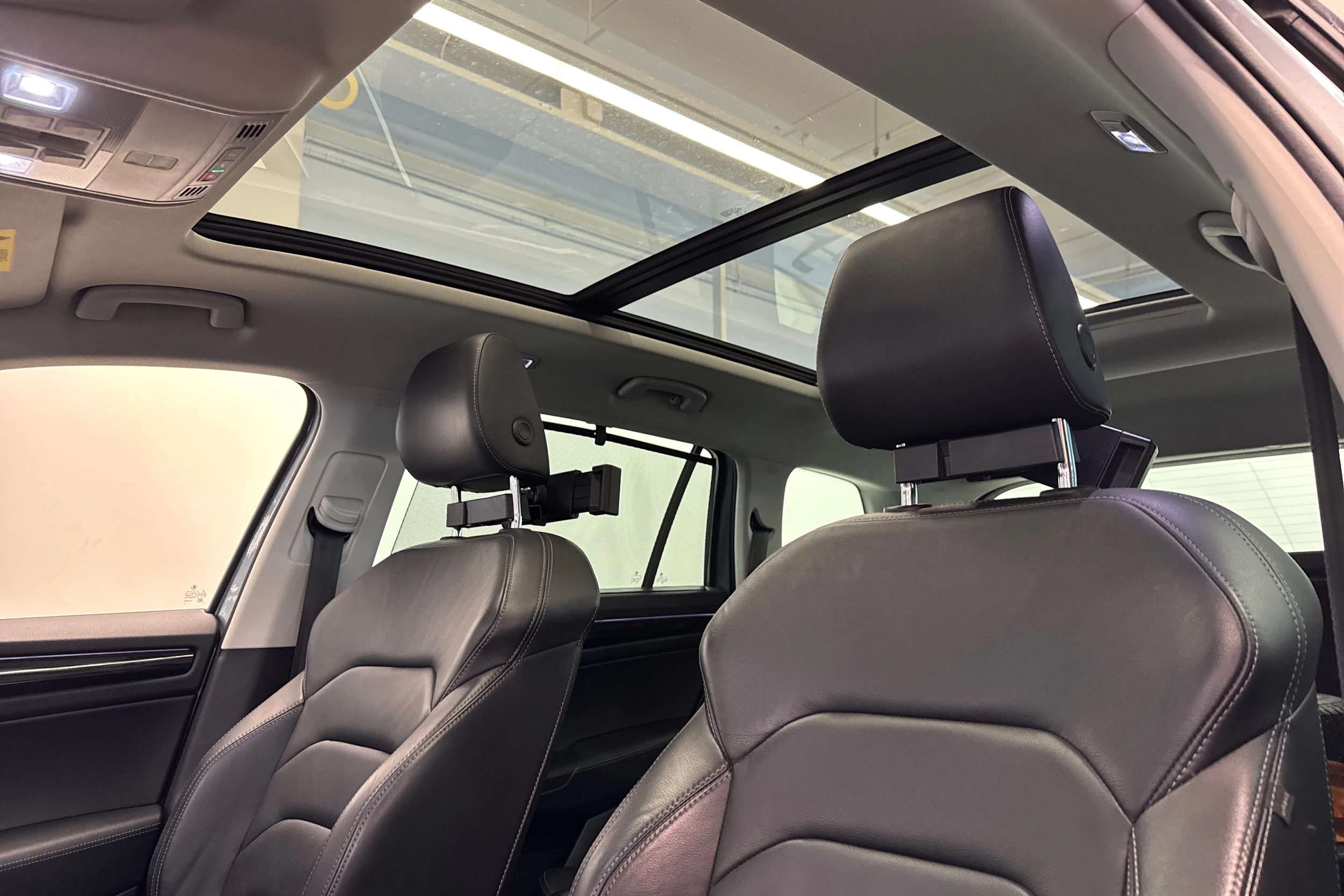 harmaa Skoda Kodiaq 2021 kuva 22.