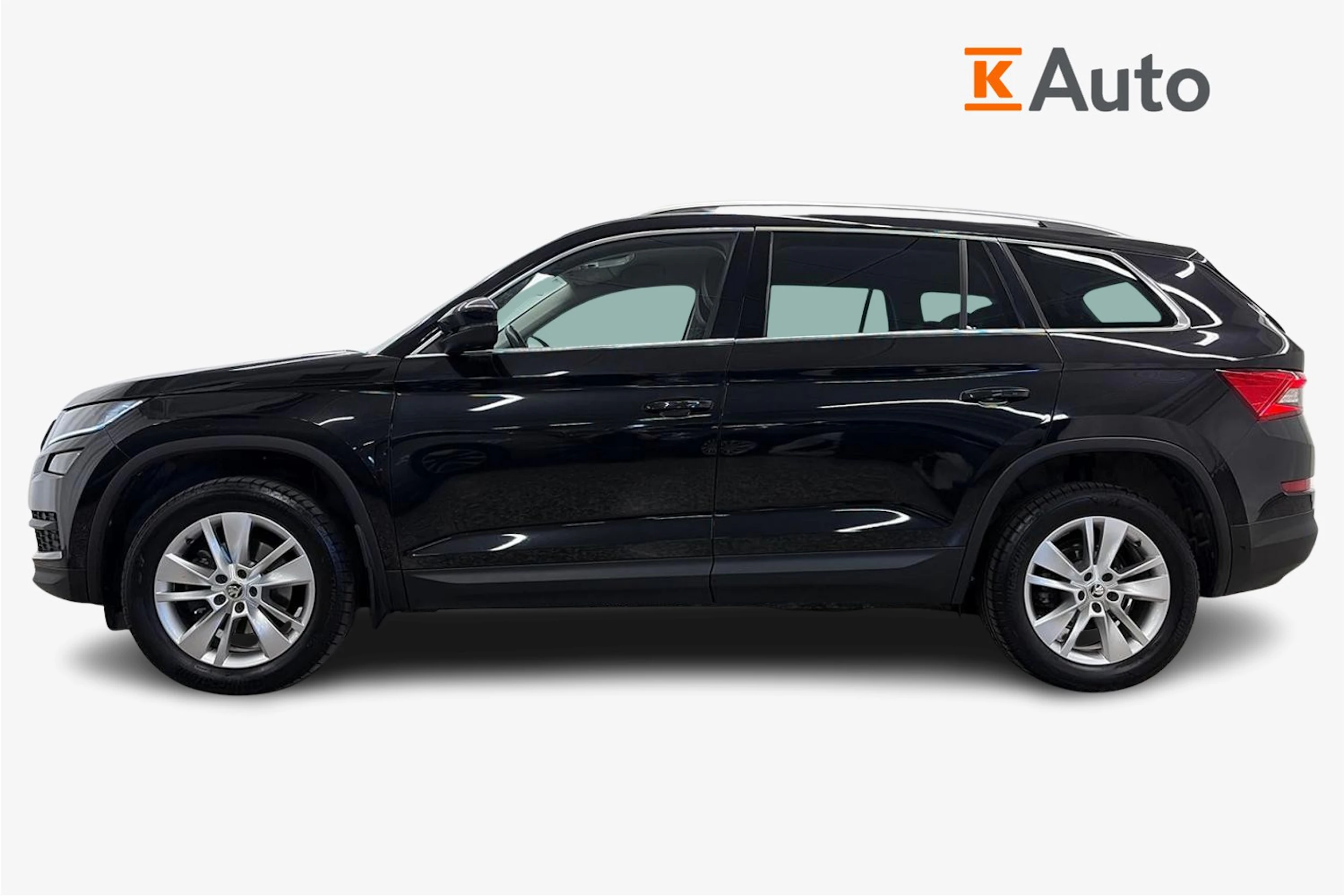 musta Skoda Kodiaq 2021 kuva 5.