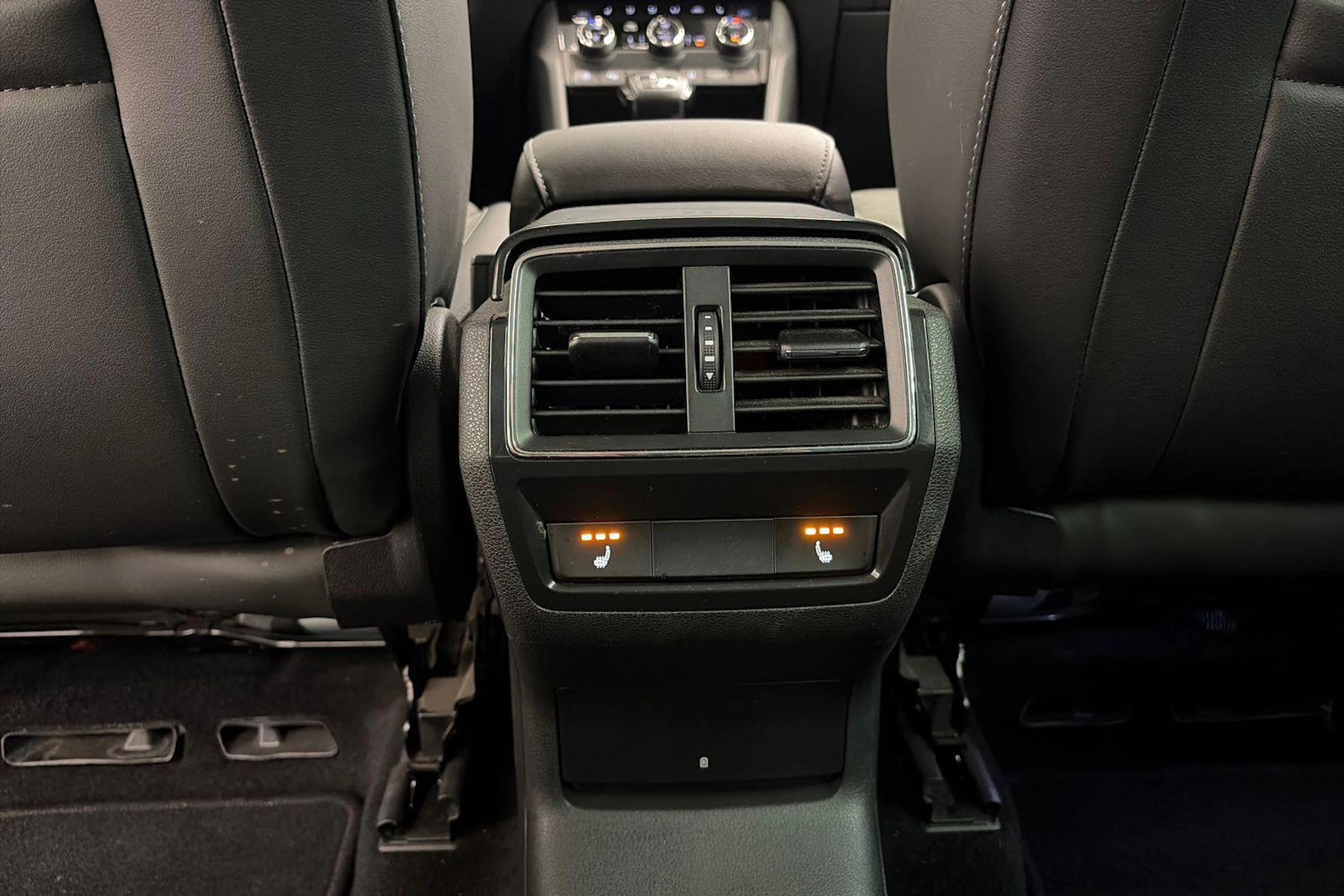 musta Skoda Kodiaq 2021 kuva 9.