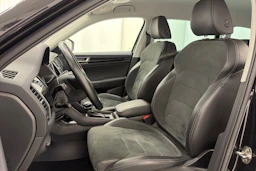 musta Skoda Kodiaq 2021 kuva 15.