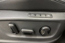 musta Skoda Kodiaq 2021 kuva 17.