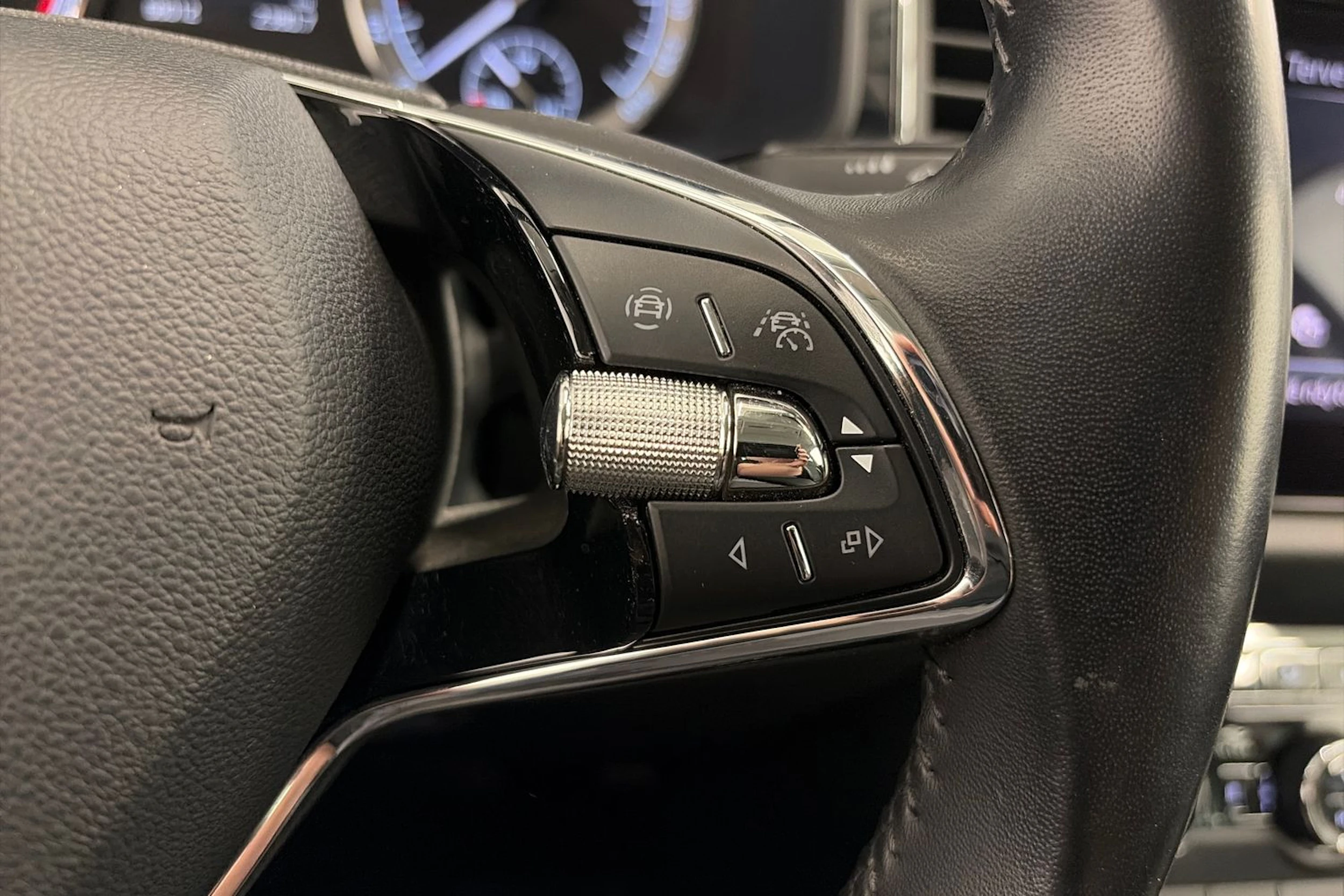 musta Skoda Kodiaq 2021 kuva 20.