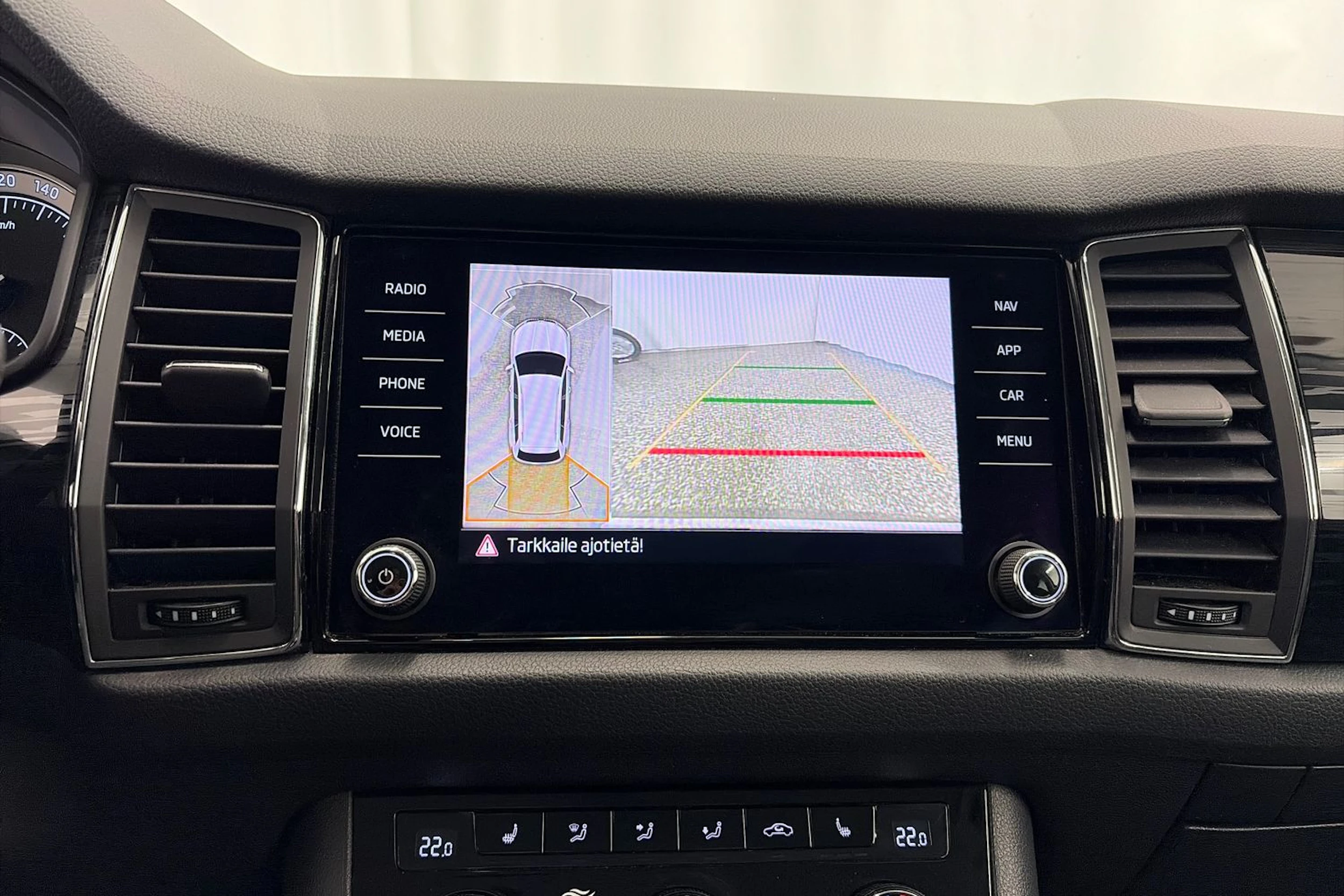 musta Skoda Kodiaq 2021 kuva 24.