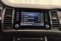 musta Skoda Kodiaq 2021 kuva 26.