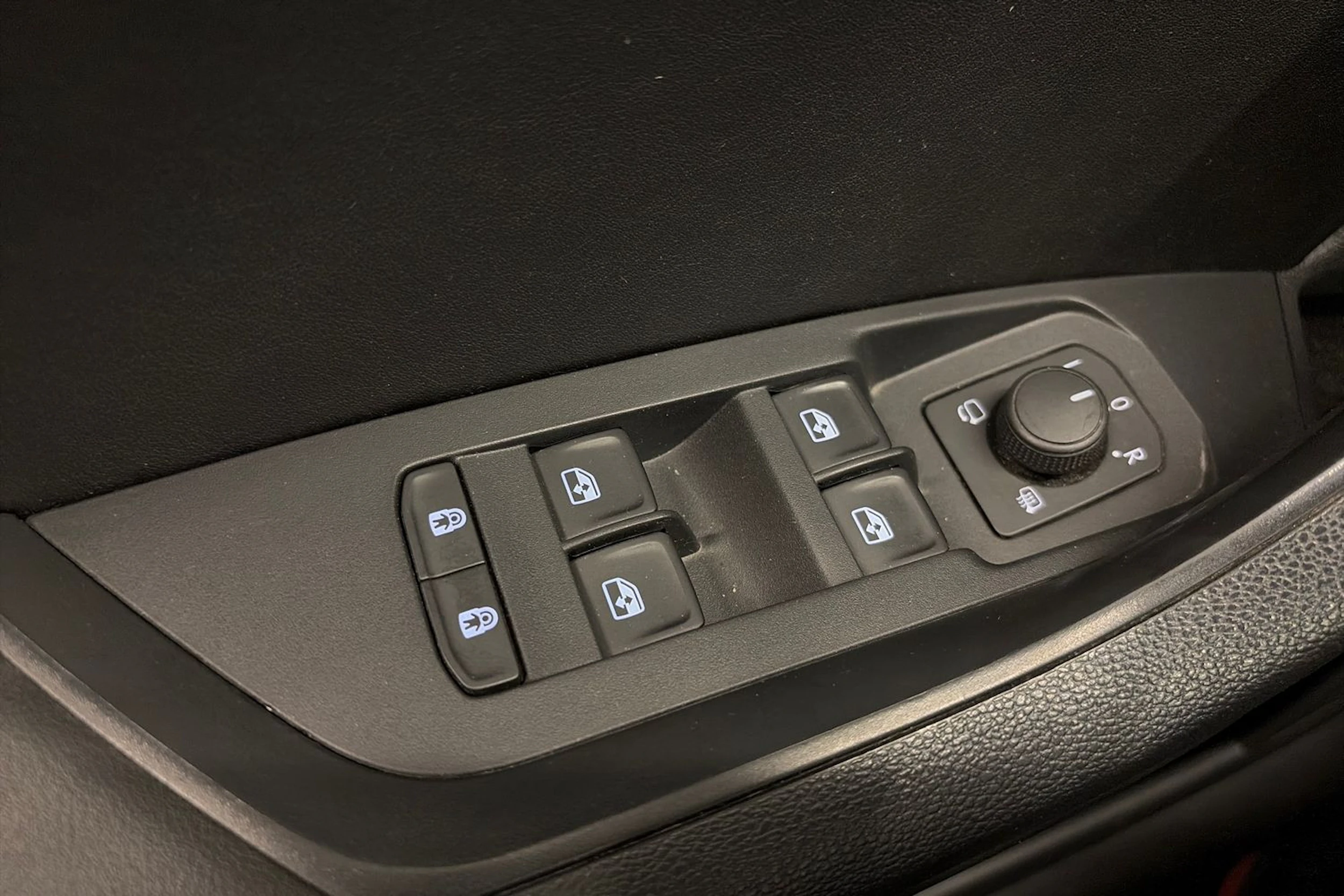 musta Skoda Kodiaq 2021 kuva 35.