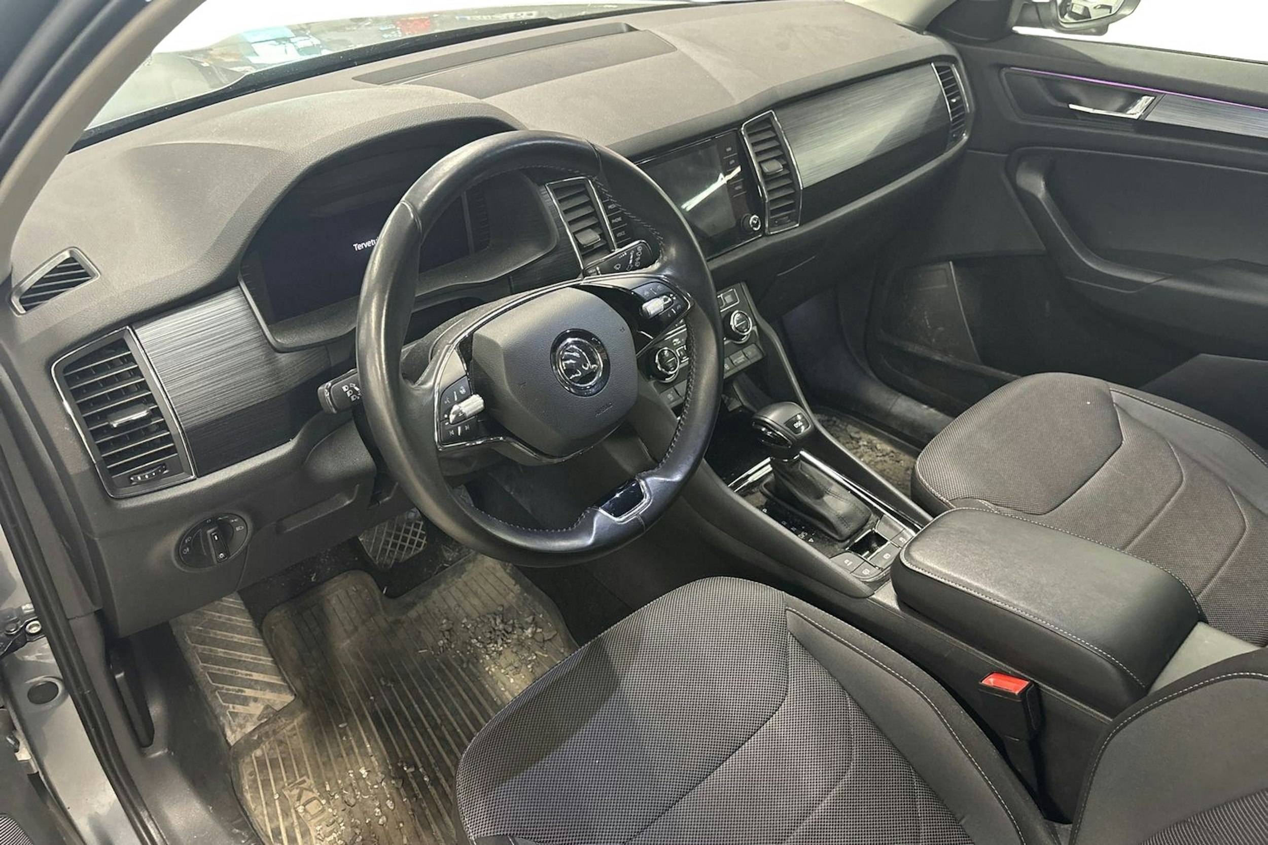 harmaa Skoda Kodiaq 2021 kuva 3.