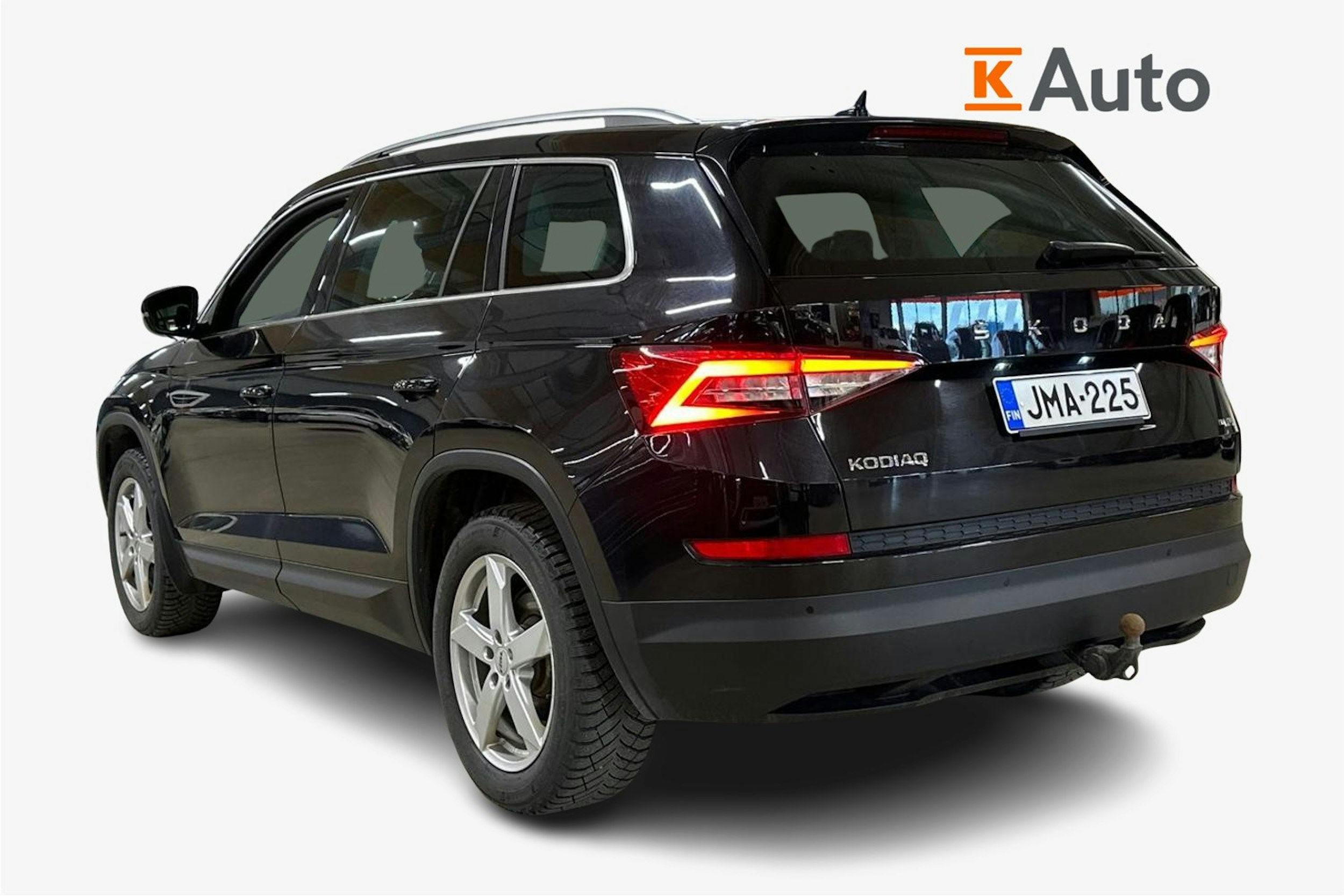 musta Skoda Kodiaq 2021 kuva 2.