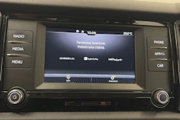 valkoinen Skoda Kodiaq 2021 kuva 18.