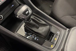 valkoinen Skoda Kodiaq 2021 kuva 22.