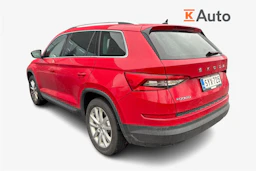 punainen Skoda Kodiaq 2021 kuva 2.