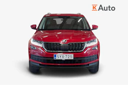 punainen Skoda Kodiaq 2021 kuva 4.