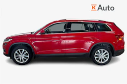 punainen Skoda Kodiaq 2021 kuva 5.